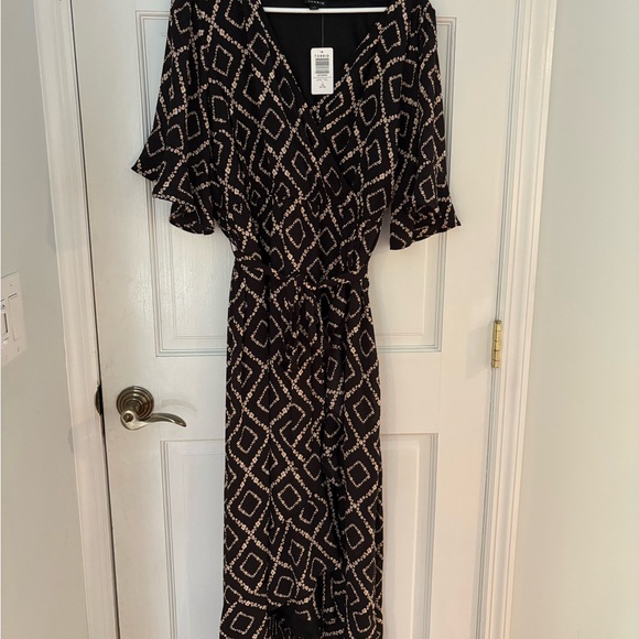 Torrid Black Floral Wrap Dress - Picture 1 of 3